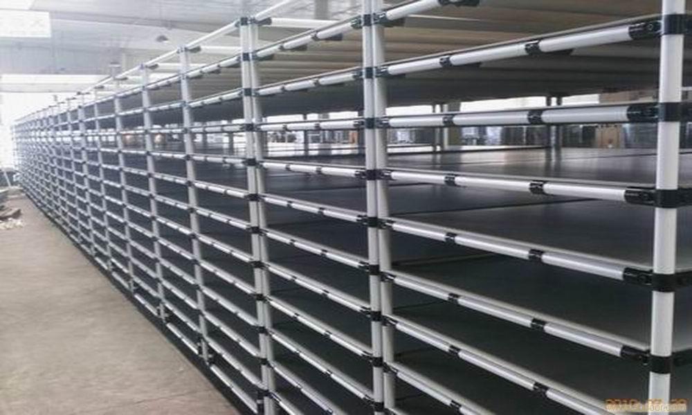 使用線棒貨架存放貨物要注意什么？